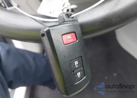 2012 Toyota Prius V Three из США, поврежденный, VIN JTDZN3EU8C3057037